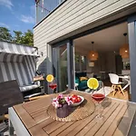 Haus Vier Jahreszeiten 아파트