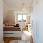 Haus Vier Jahreszeiten 아파트