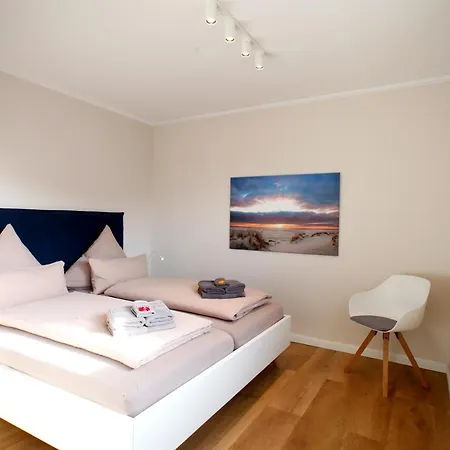 Haus Vier Jahreszeiten Apartment *